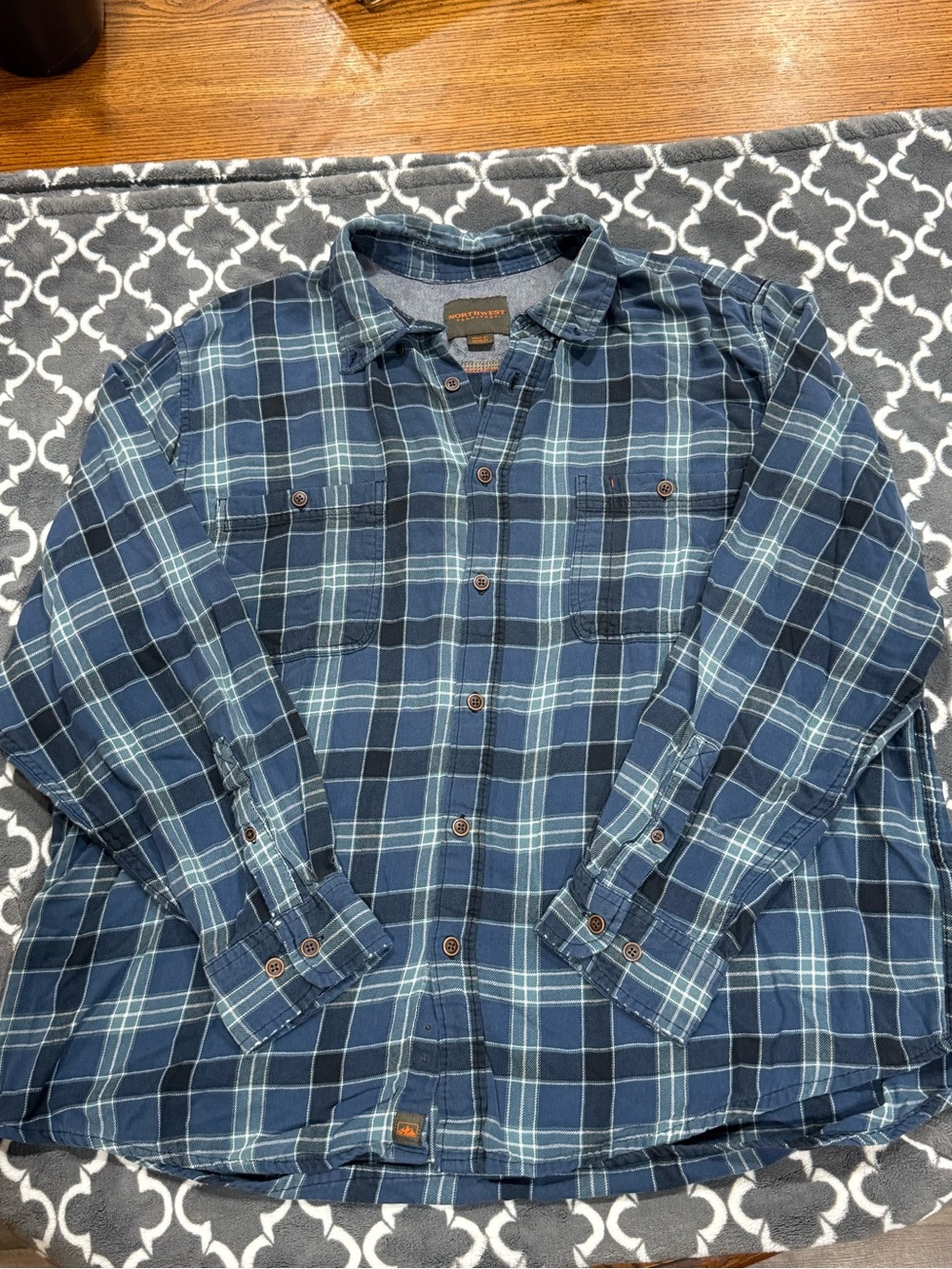 Northwest Men's Blue Plaid Button-Down Shirt